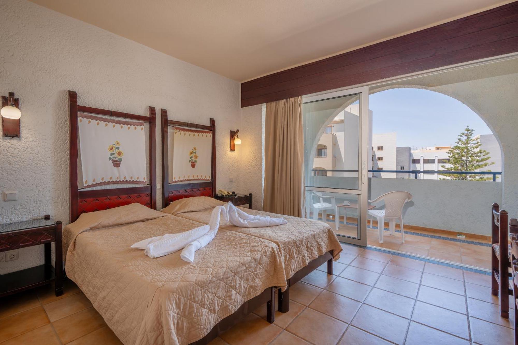 Lefkoniko Beach & Icarus Suite Apts Réthymnon Extérieur photo