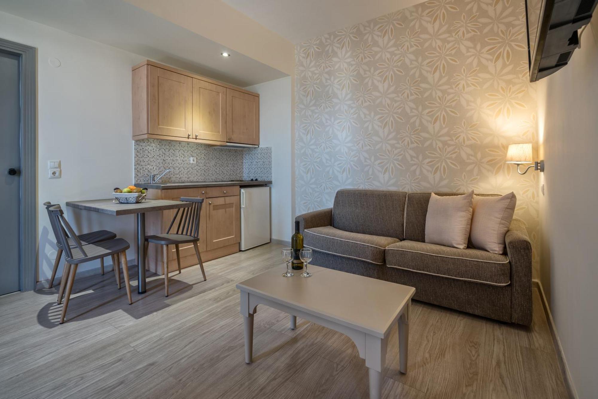 Lefkoniko Beach & Icarus Suite Apts Réthymnon Extérieur photo