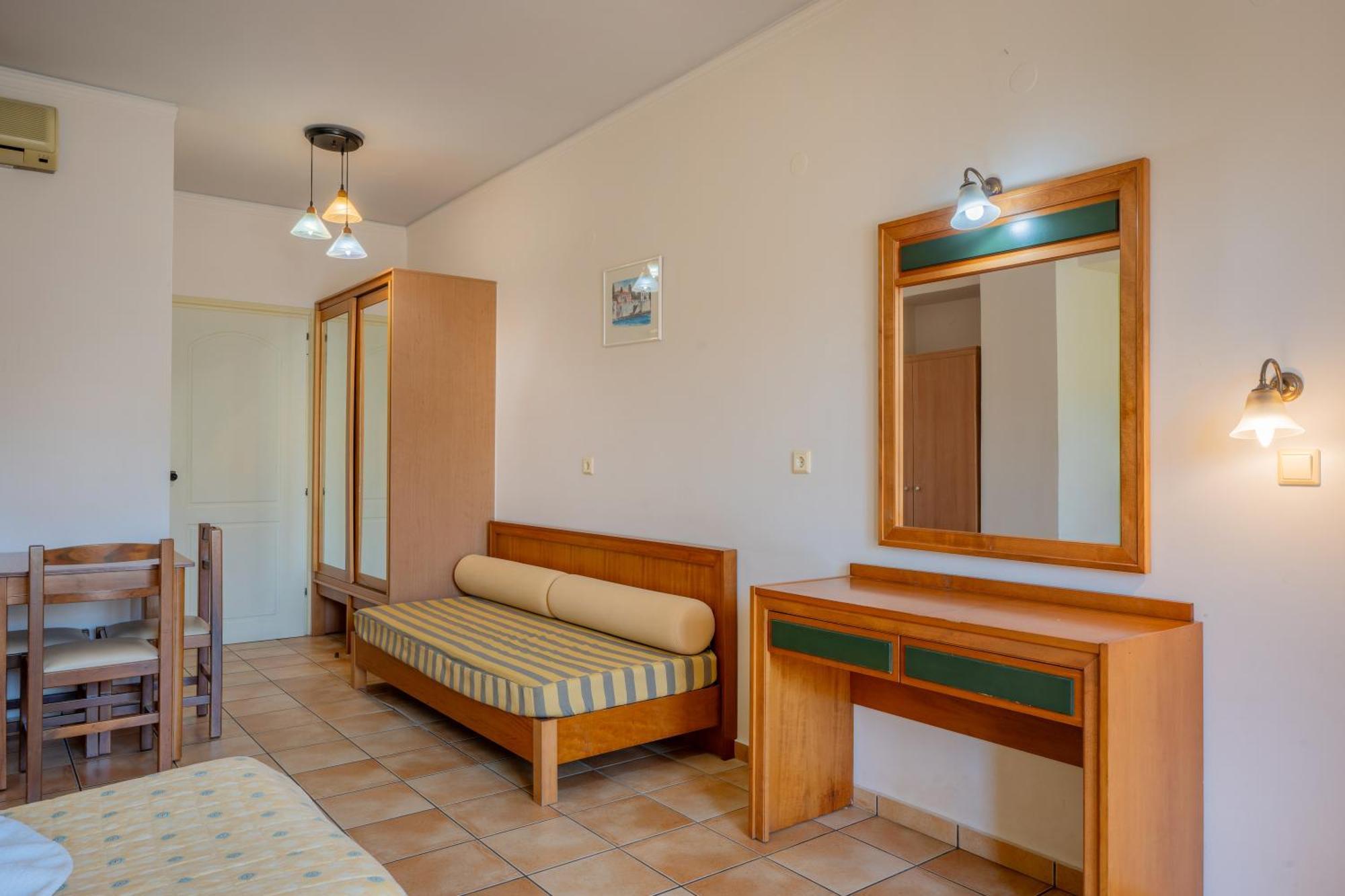Lefkoniko Beach & Icarus Suite Apts Réthymnon Extérieur photo