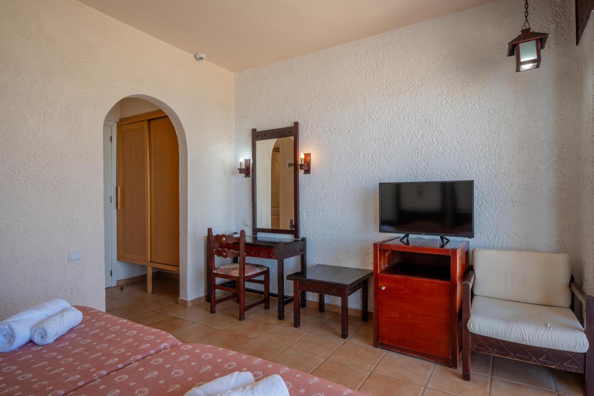 Lefkoniko Beach & Icarus Suite Apts Réthymnon Extérieur photo