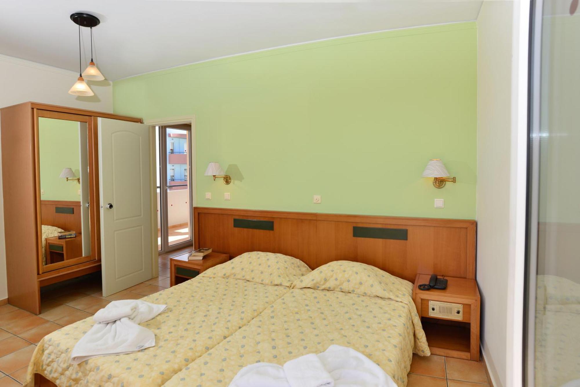 Lefkoniko Beach & Icarus Suite Apts Réthymnon Extérieur photo